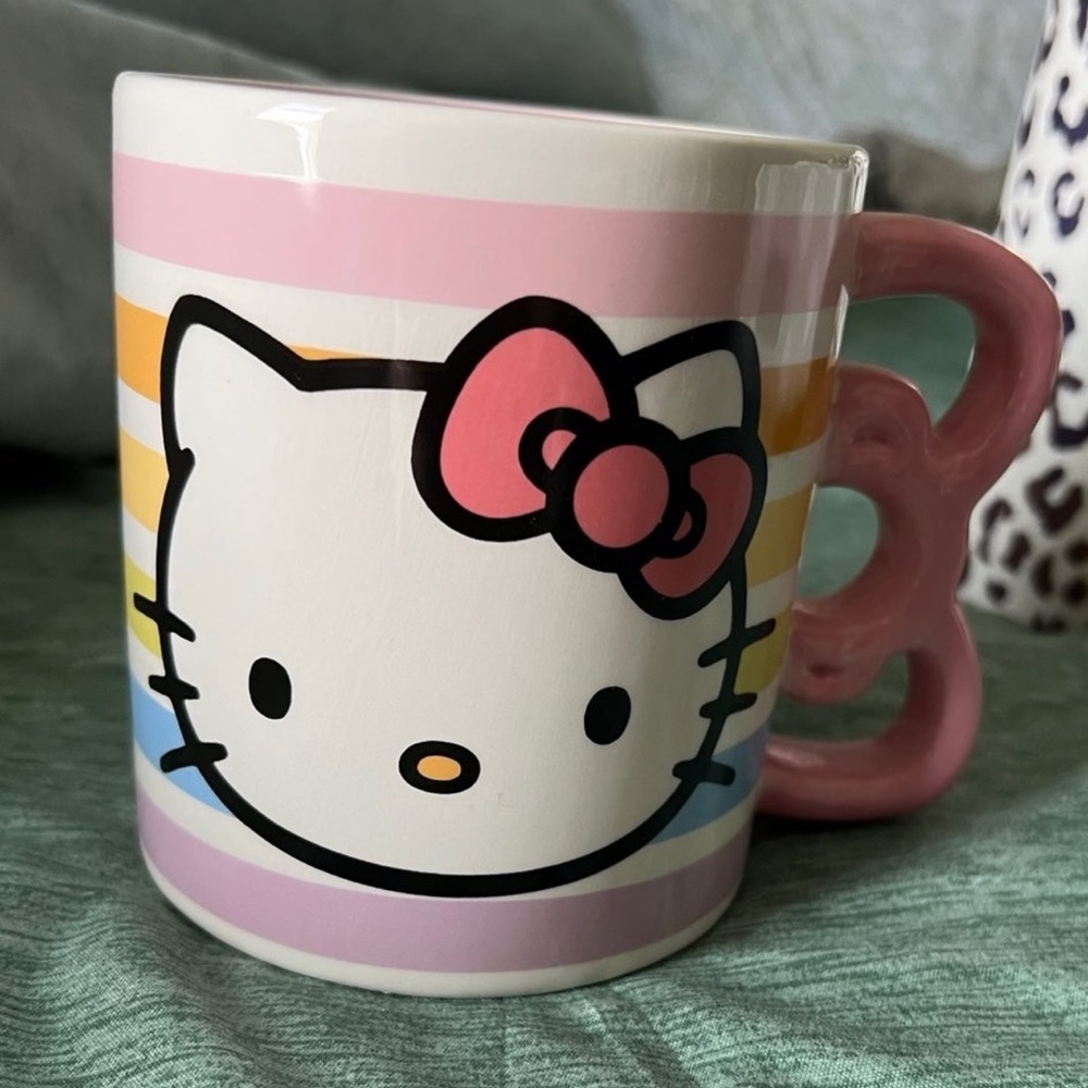 Hello kitty mug